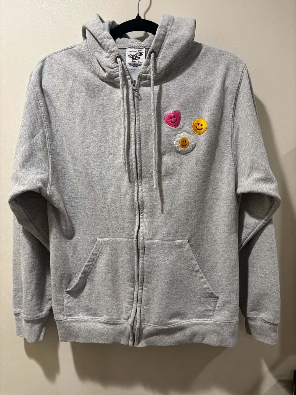Pacific & Co Gray Zip-Up Hoodie Smiley Heart Flower Embroidery Size Small